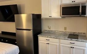 Suite Stay - Talladega